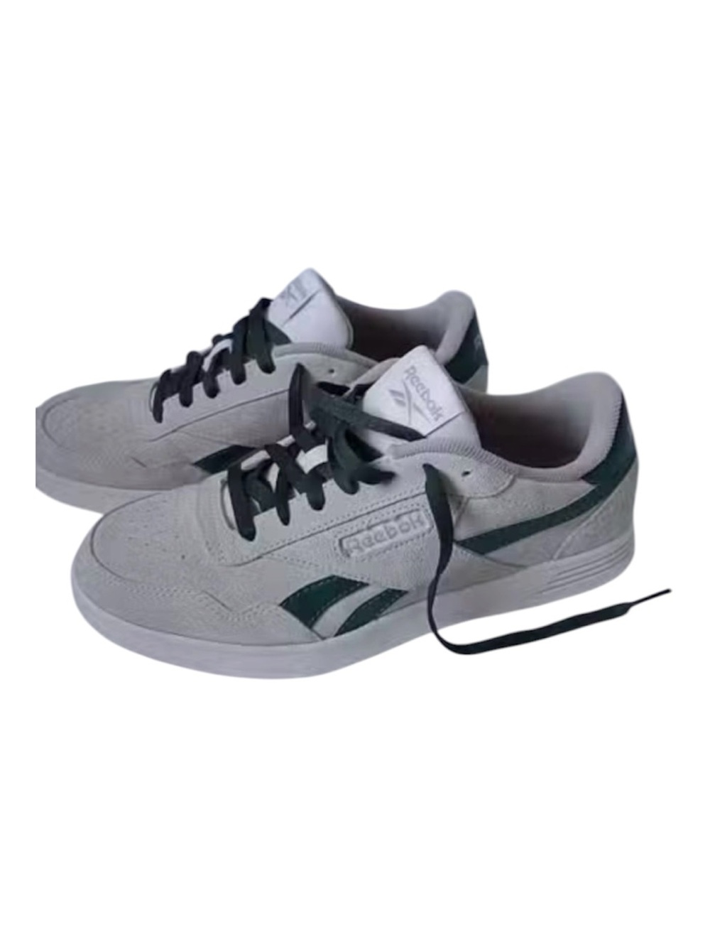 Men's Reebok Suede Lace-Up Sneakers. Size 8. Excellent condition.